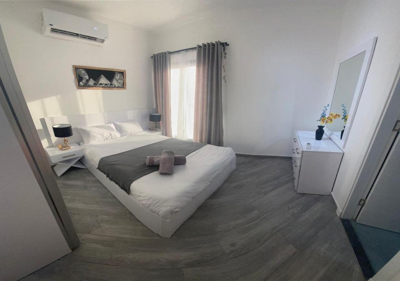 3Br 2Ba Serene Escape 4 Pools 1 Heated In The Winter Free Wifi Restaurant And Onsite Shop Hurghada Exterior photo